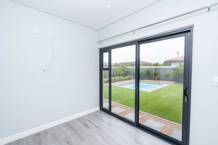 4 Bedroom Property for Sale in Langebaan Country Estate Western Cape